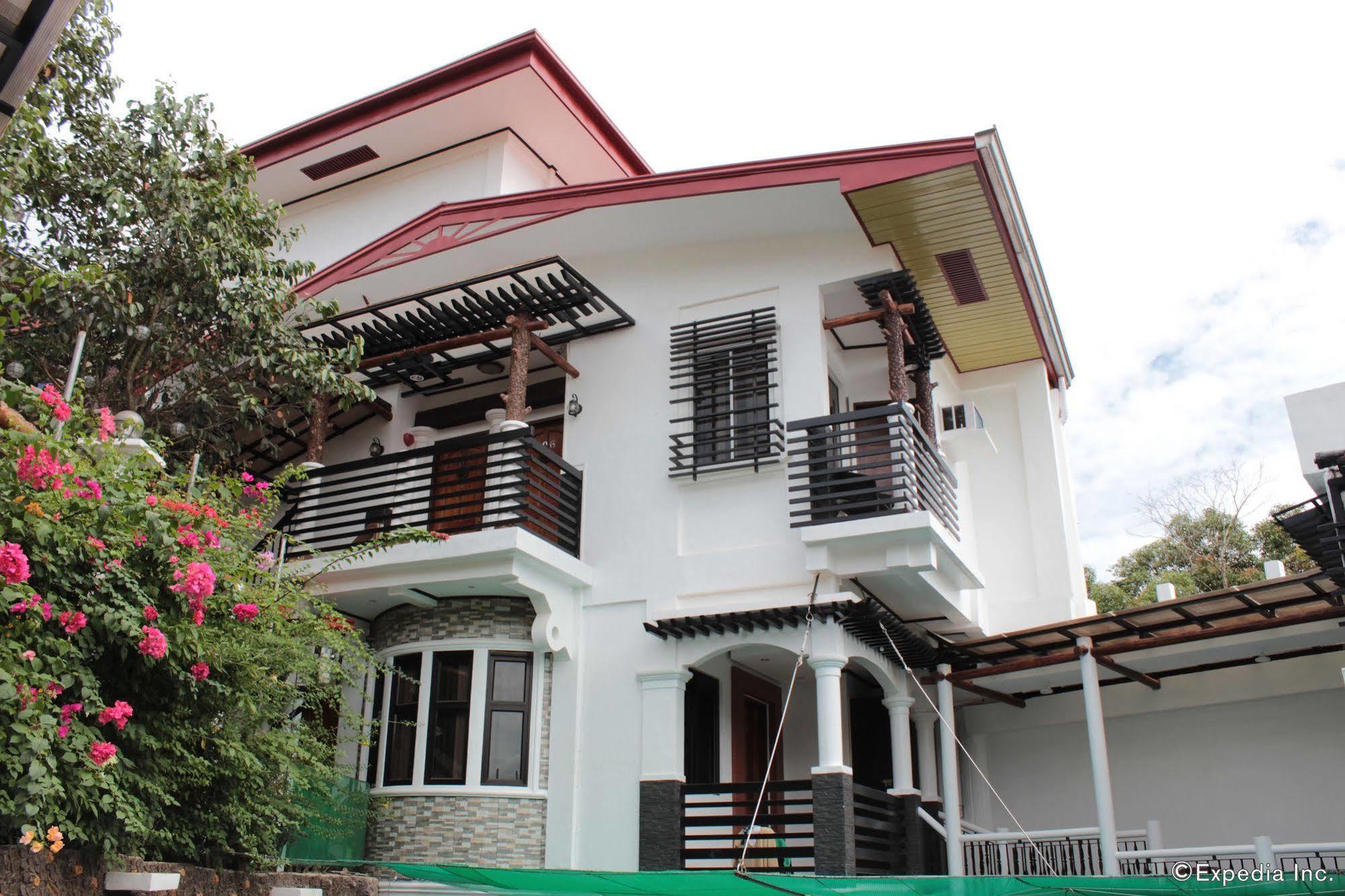 Bed and Breakfast Coron Bancuang Mansion Экстерьер фото