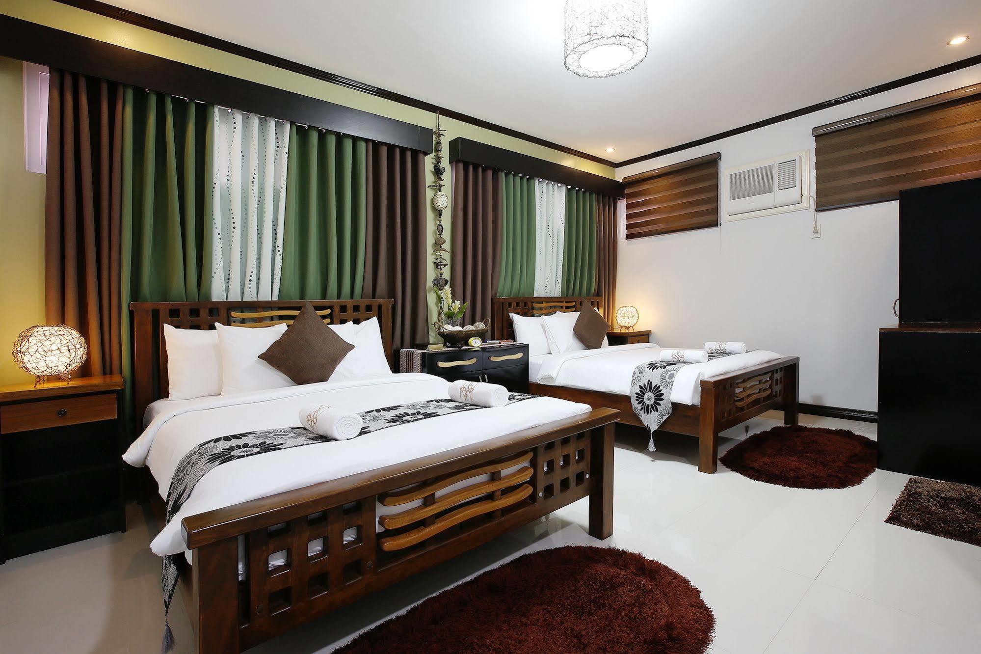 Bed and Breakfast Coron Bancuang Mansion Экстерьер фото