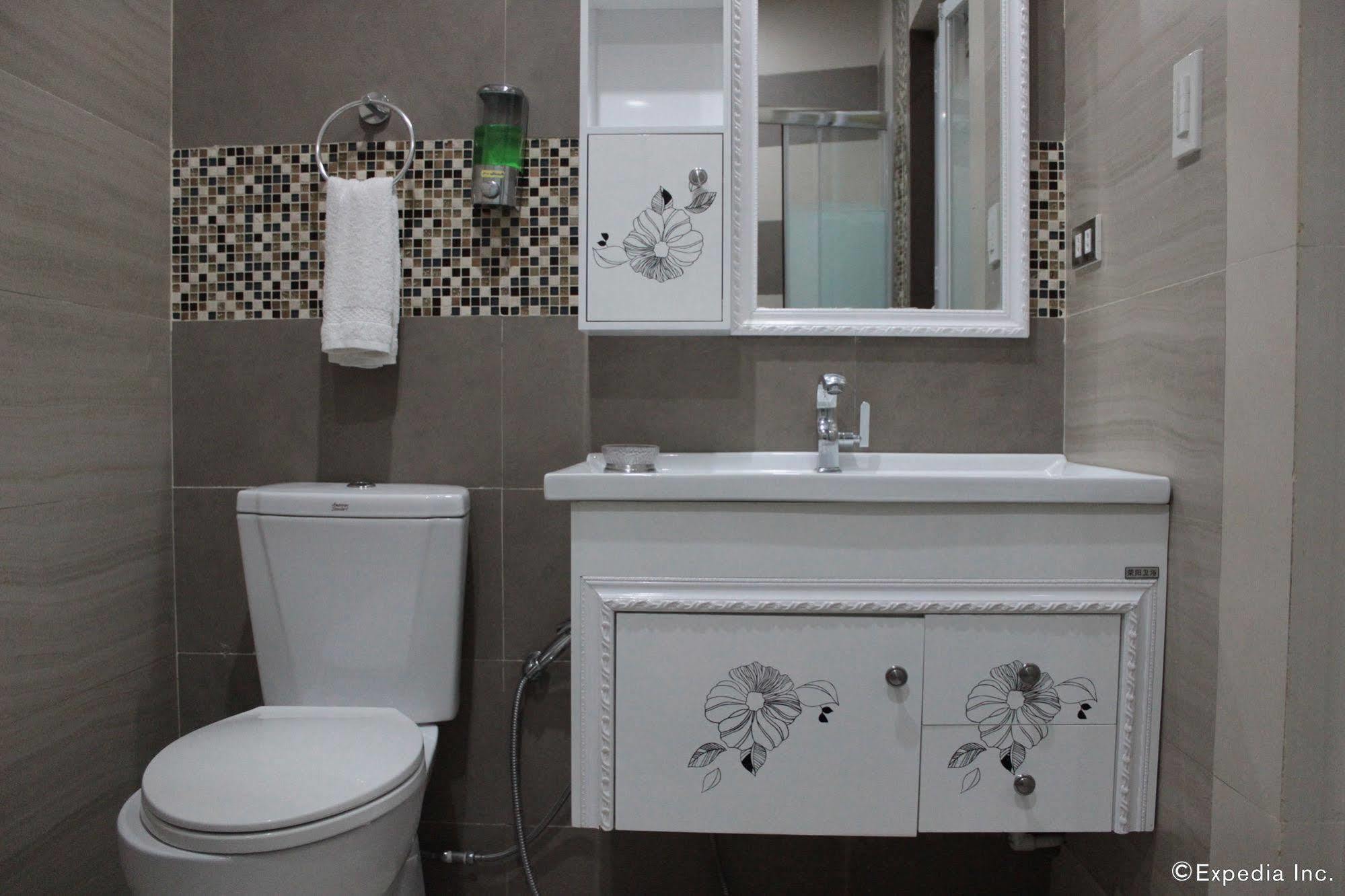Bed and Breakfast Coron Bancuang Mansion Экстерьер фото