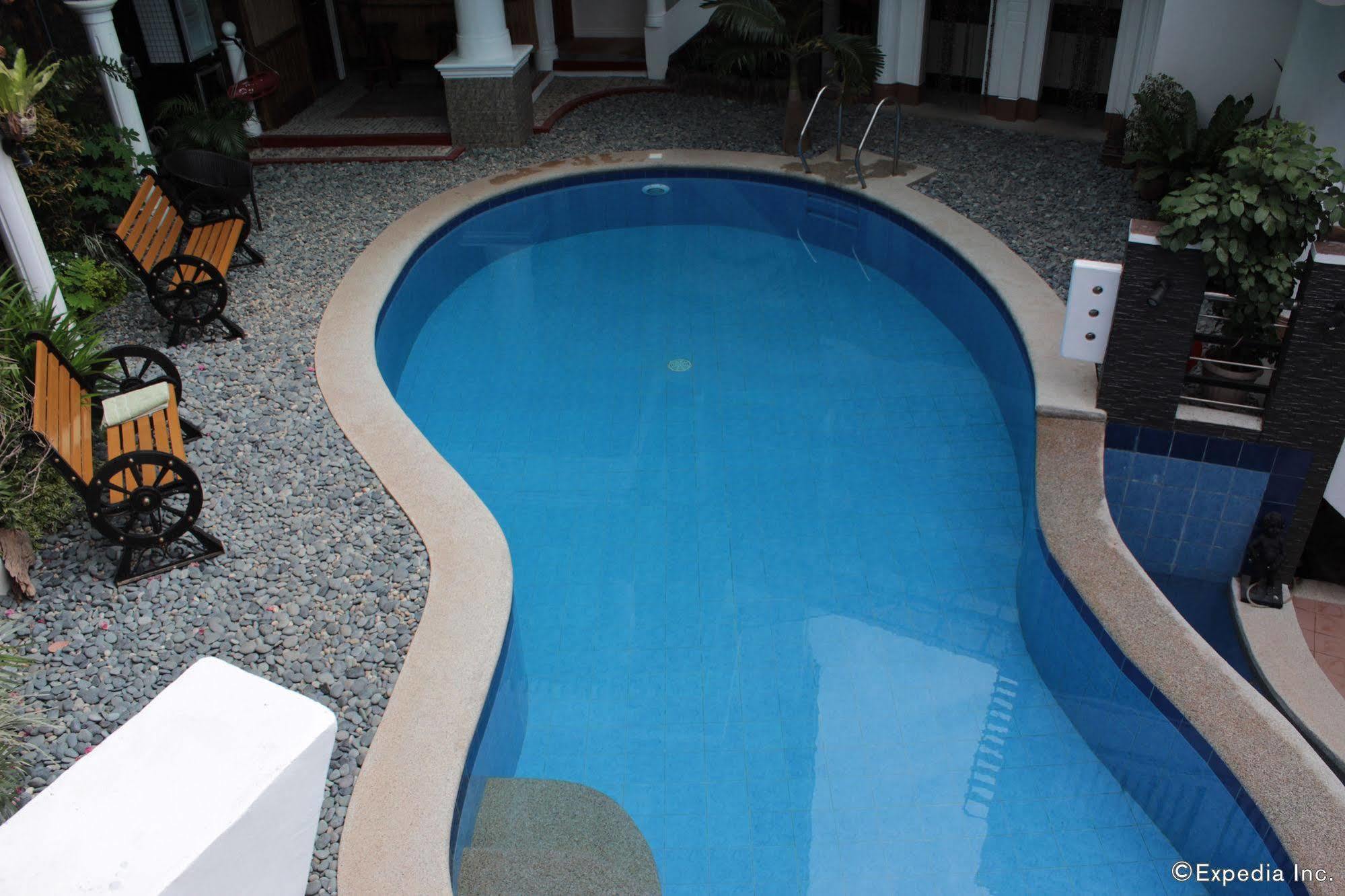 Bed and Breakfast Coron Bancuang Mansion Экстерьер фото
