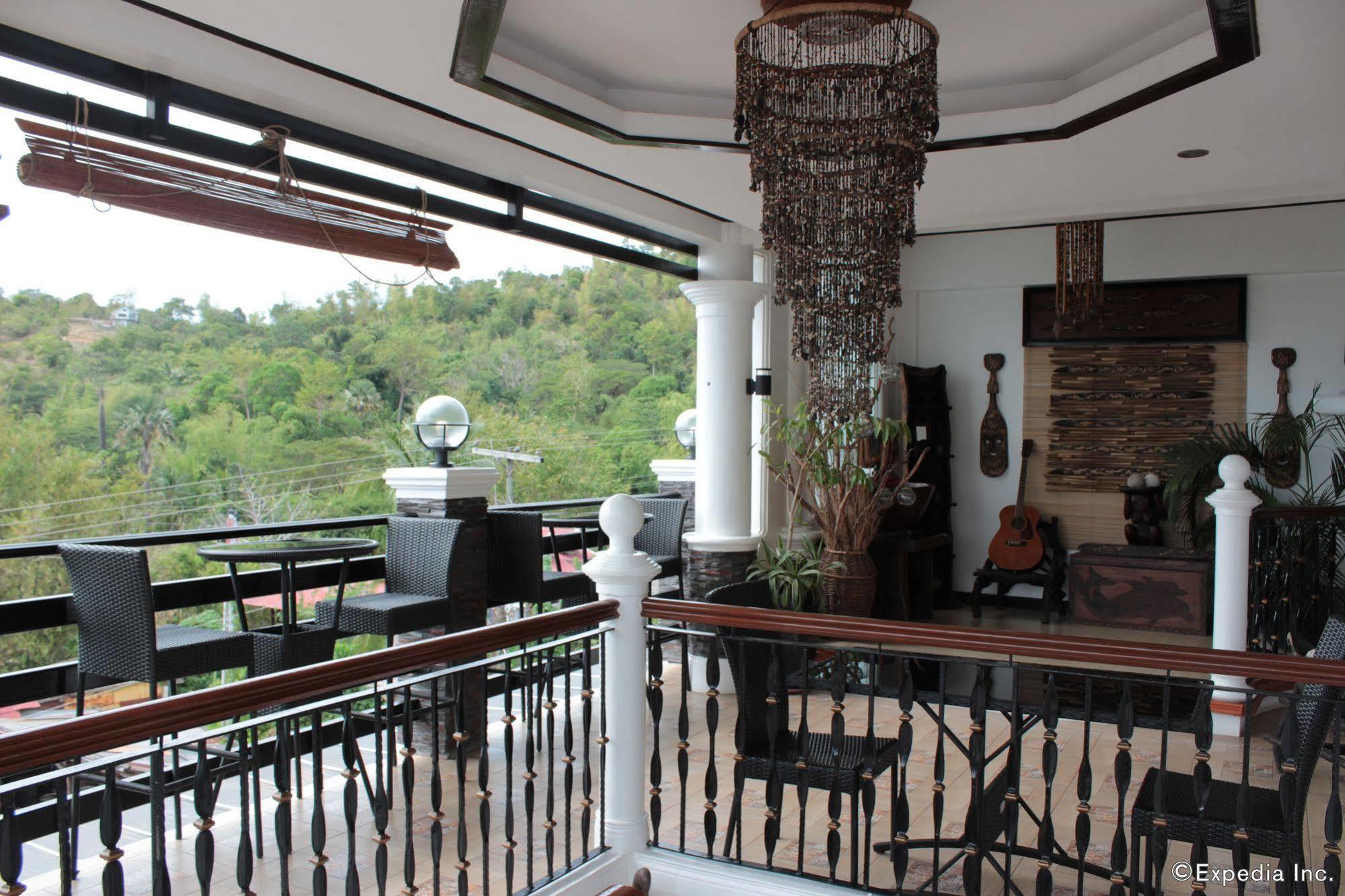Bed and Breakfast Coron Bancuang Mansion Экстерьер фото