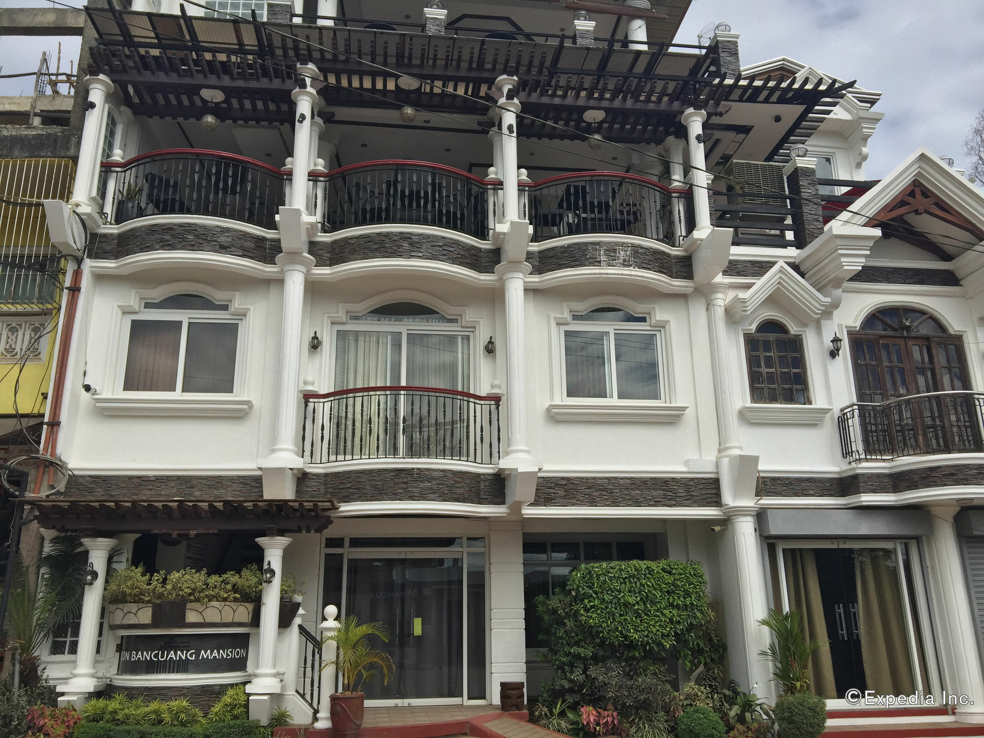 Bed and Breakfast Coron Bancuang Mansion Экстерьер фото